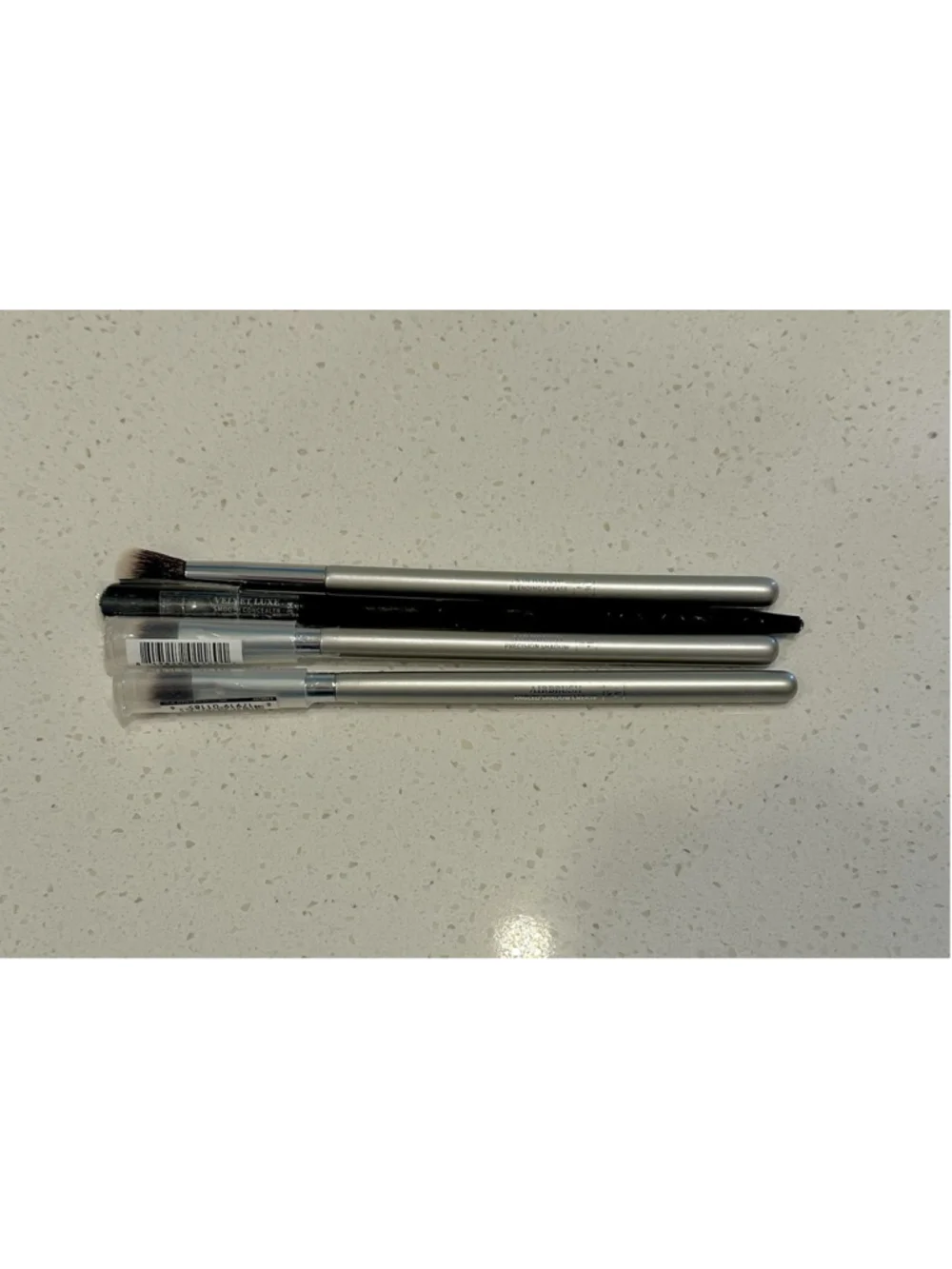 It Cosmetics Brushes Set Of 4 | Brand New ~ SEE DESCRIPTION |